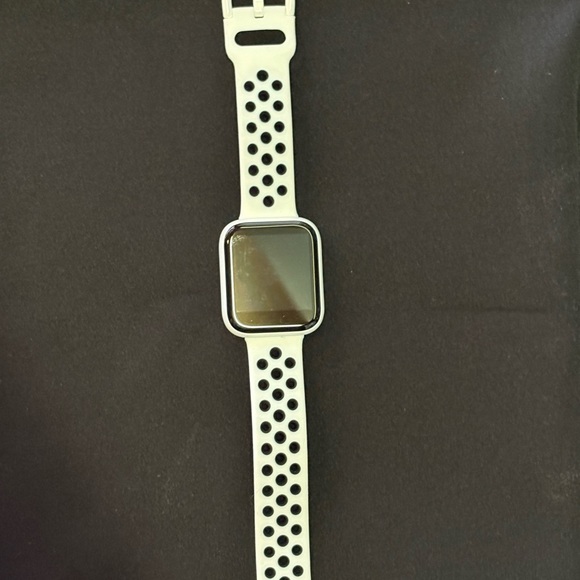 iTouch Air 3 Smartwatch with Black and White Sport Band - Picture 1 of 8